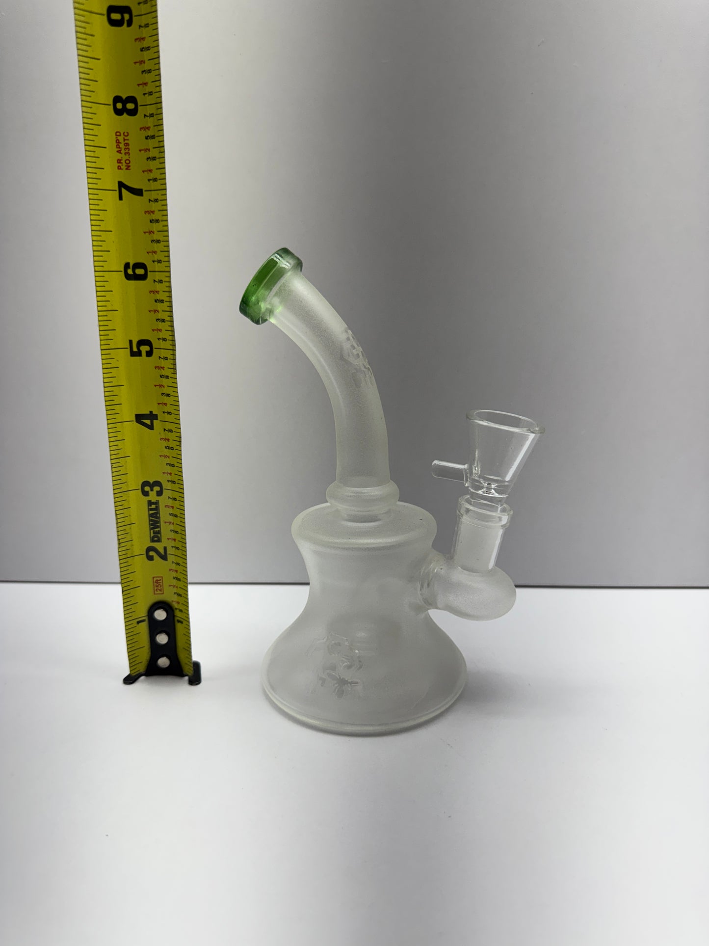 Glass Water Pipe Bent Neck Frosted Glow In The Dark Honeybee Design With Tire Perc